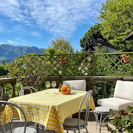 Apartmán Lovenest: Romantic Overlooking The *