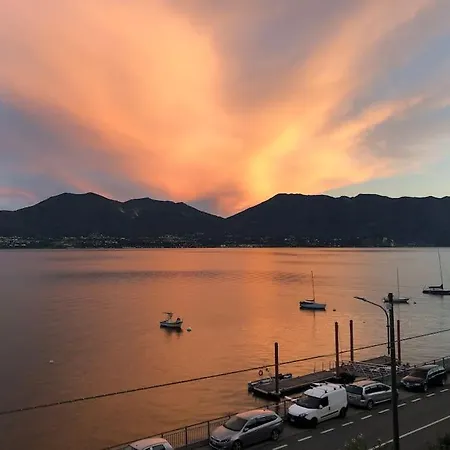 Lovenest: Romantic Overlooking The أوجيبيو