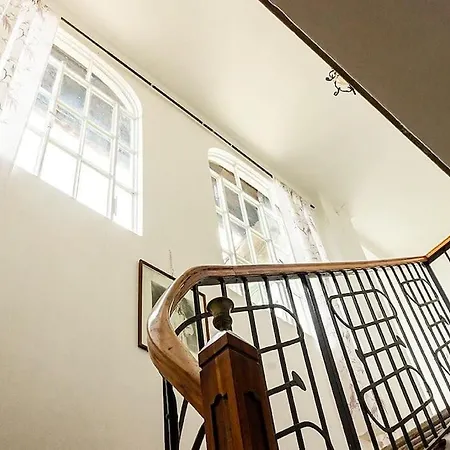 Apartmán Lovenest: Romantic Overlooking The *