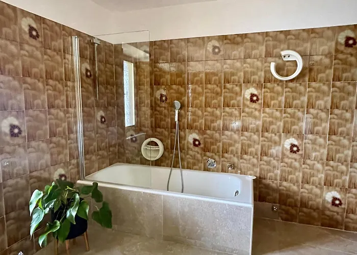 Lovenest: Romantic Overlooking The Oggebbio