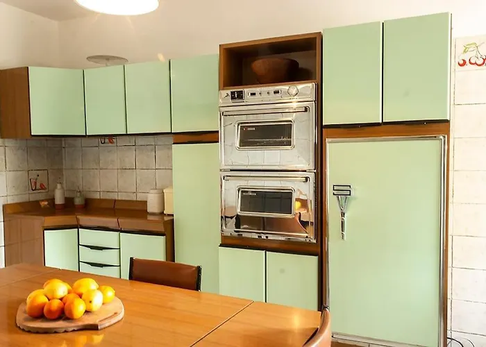 Apartment Lovenest: Romantic Overlooking The Oggebbio