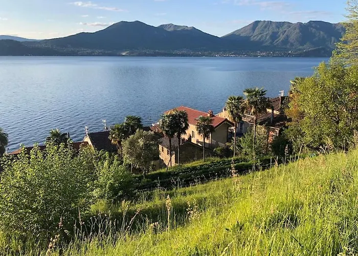 Lovenest: Romantic Overlooking The Oggebbio