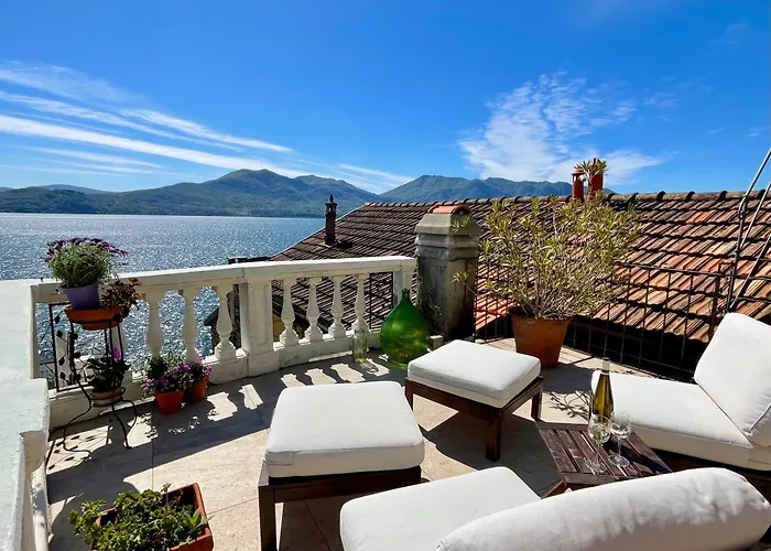 Lovenest: Romantic Overlooking The *