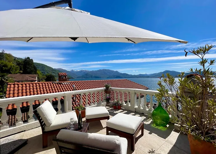 아파트 Lovenest: Romantic Overlooking The *